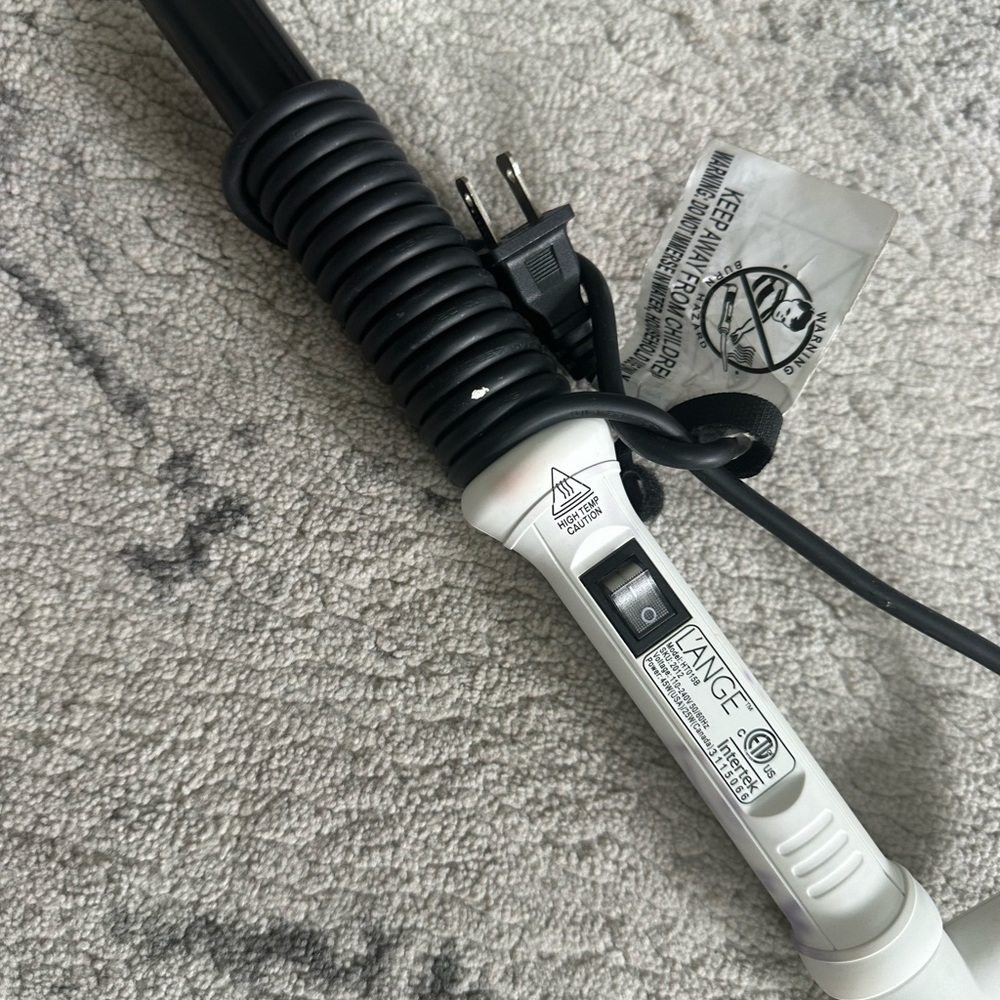 L'Ange White Hair Styling Tool- Pre Owned